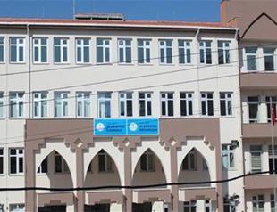 İzmir secondary students allegedly subjected to strip search over theft claims