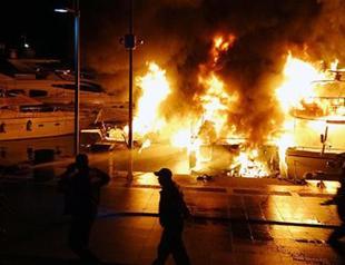 One person killed after marina caught fire in Turkey’s Marmaris