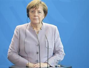 No comment on Turkey-EU relations until referendum: Merkel