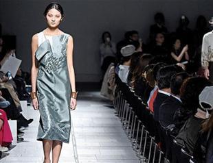 Innovative fabrics bark up Tokyo fashion tree