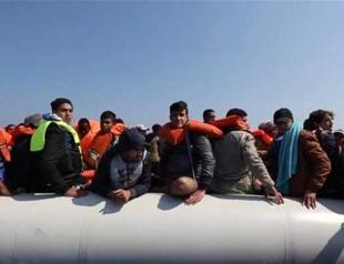 Humanitarian ships rescue more than 700 migrants in Mediterranean
