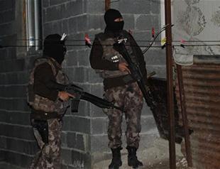 Five ISIL suspects detained in Istanbul for ‘preparing for referendum attacks’