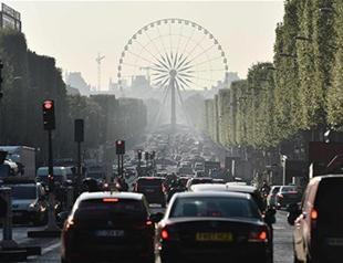 Turkey condemns attack on Champs-Elysees in Paris