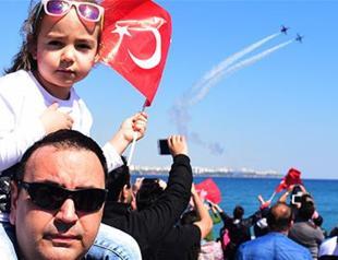 Turkey marks Children Day and 97th anniversary of parliament