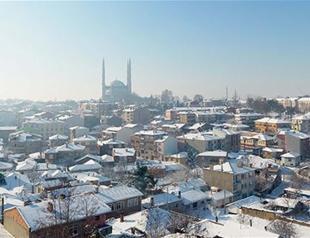 Officials warn of storms, heavy snowfall across Turkey