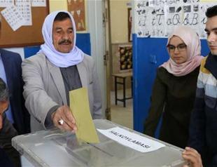 Ruling AKP sees gains over HDP in southeastern provinces