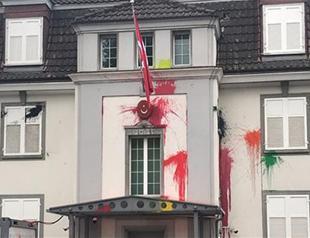 Turkish consulate in Zurich attacked by masked group
