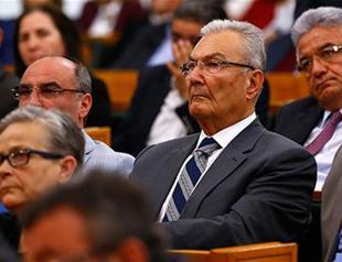 Ex-CHP leader to Kılıçdaroğlu: Run for presidency or step down