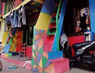 Indonesians take tiny steps against tobacco