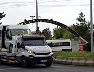 Soldiers foil car bomb attack on military base in Turkey’s Diyarbakır