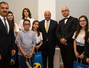 Telecom firm gives hand to Greek school in Gökçeada