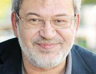 Hürriyet caricaturist Latif Demirci awarded by Progressive Journalists Association