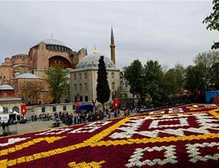 Turkish hoteliers expect up to 6 pct increase in arrivals from Middle East