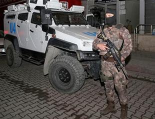 One killed in brawl between locals and Afghan, Syrian migrants in Istanbul