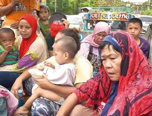 Philippine’s Duterte: I will be harsh with army rule on island