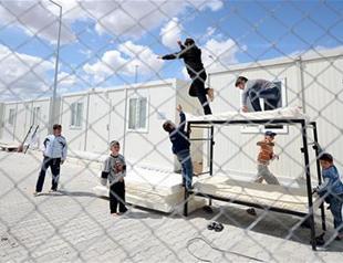 EU to allocate 3 billion Euros for refugees by 2017: EU envoy