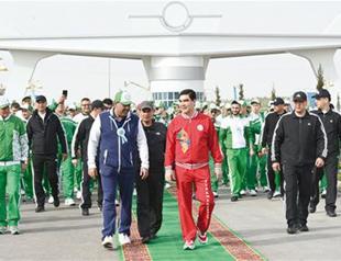 Turkmen leader orders scrapping of household utility subsidies