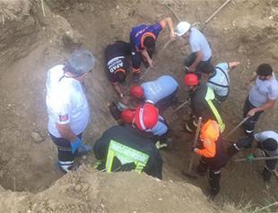 Worker rescued after being trapped underground for one hour in Turkey’s Denizli