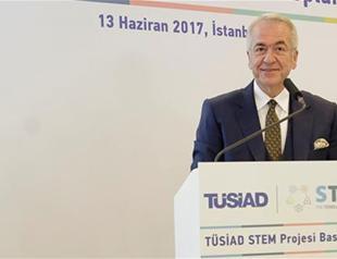 Top business association stresses need to revise curriculum with more focus on science, technology