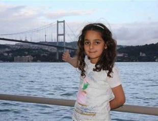 Eight-year-old girl in Turkey’s Hakkari curious about Bosphorus Bridge realizes her dream