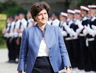 French minister quits over fake jobs claims