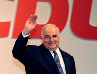 Helmut Kohl, father of German reunification, dies at 87