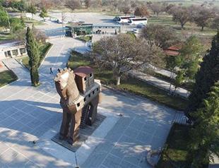 Traces of measures against quakes seen in Troy