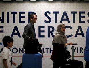 US Supreme Court partially reinstates Trump travel ban