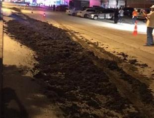 Truck dumps fertilizer near Turkish opposition’s ‘justice march’ camp in protest