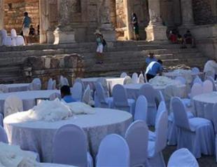 Social events at ancient city of Ephesus stir debate in Turkey