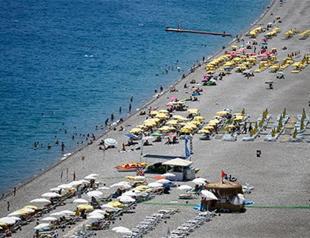 Russian tourist arrivals into Turkey skyrocket by 1.384 percent in May