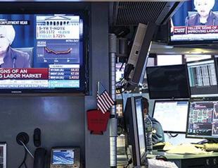 Global debt hits record as big central banks set to tighten