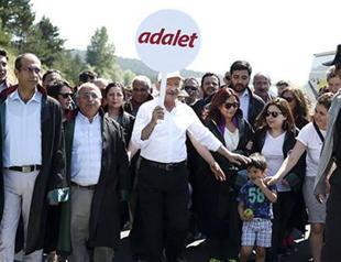 Main opposition leader wants a ‘tension-free’ Turkey