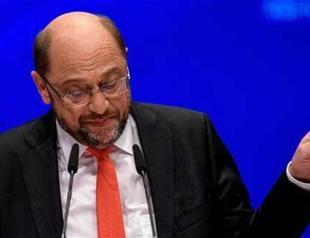 Schulz hits out at ‘arrogant’ Merkel