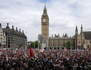Thousands protest in London against austerity, PM