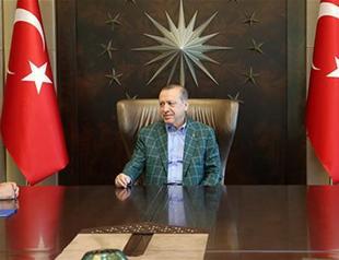 Erdoğan hosts Russia defense chief amid Syria border tensions