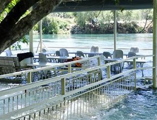 Meeting on water scarcity flooded by river in Turkey’s Antalya