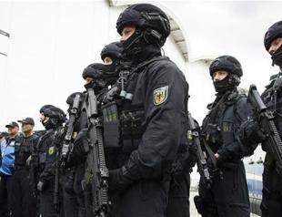 World leaders head into stormy G-20 summit