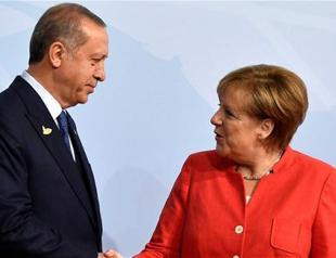 Merkel tells G-20 leaders they must reach compromises