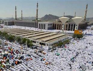 Qatar accuses Saudis of hampering Qatari hajj pilgrims