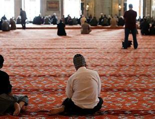 Muslim holy month of Ramadan begins