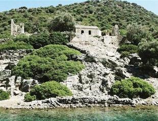 1,800-year-old Greek Orthodox church faces risk of collapse