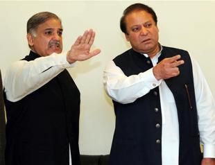 Ousted Pakistani PM Sharif lines up brother to take over