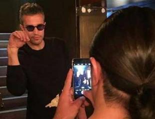 Social media phenomenon ‘Salt Bae’ serves Fenerbahçe’s football star RVP