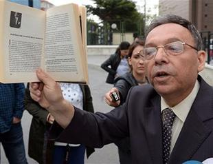 Istanbul court sets historian free following arrest for ‘insulting’ Atatürk