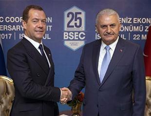 Russia lifts further trade sanctions against Turkey