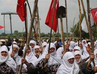 Village women up in arms to stop museum construction in Turkey’s Kütahya
