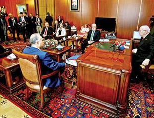 Post-referendum bylaw meeting disperses amid Turkish opposition criticism