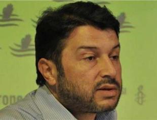 Turkey jails local head of Amnesty over suspected Gülen links