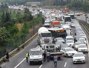 Traffic accidents killed 7,300 people in Turkey last year
